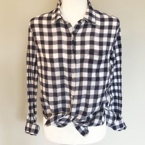 Old Navy | Gingham Button Down
